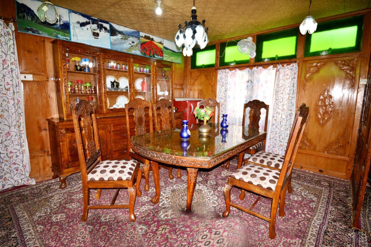 Heritage Shreen Houseboat Hotel Srīnagar Kültér fotó