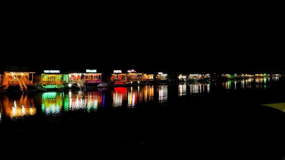 Heritage Shreen Houseboat Srīnagar Kültér fotó