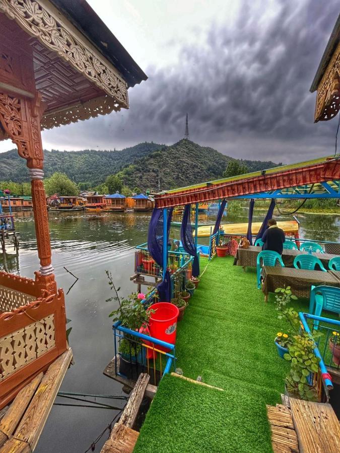 Heritage Shreen Houseboat Srīnagar Kültér fotó